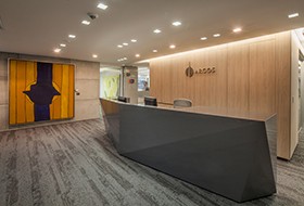 Thiết kế lễ tân văn phòng Grupo Argos